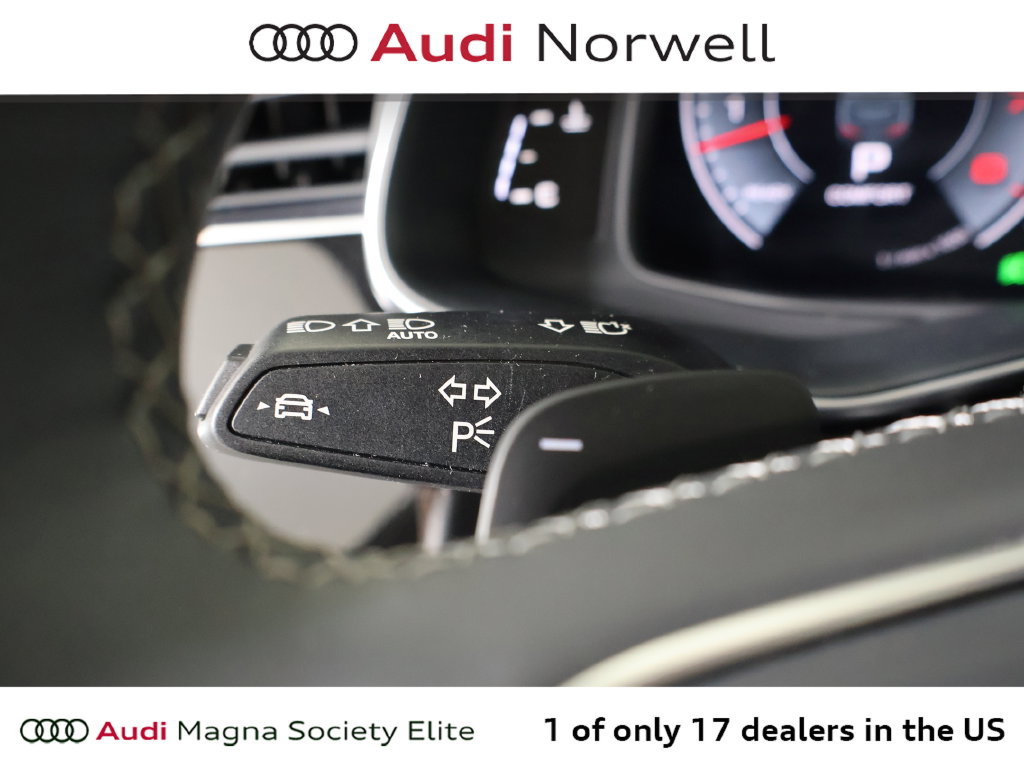 Used 2025 Audi Q7 3.0T Prestige AWD/4WD image 33