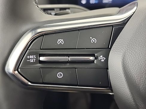 New 2026 Chevrolet Equinox LT w/ Convenience Package II image 28