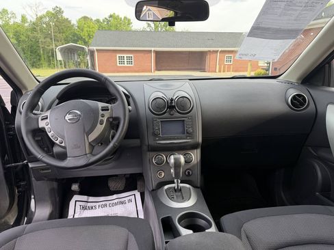 Used 2011 Nissan Rogue SV w/ Premium Pkg AWD/4WD image 12