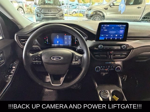 Used 2025 Ford Escape Active AWD/4WD image 17