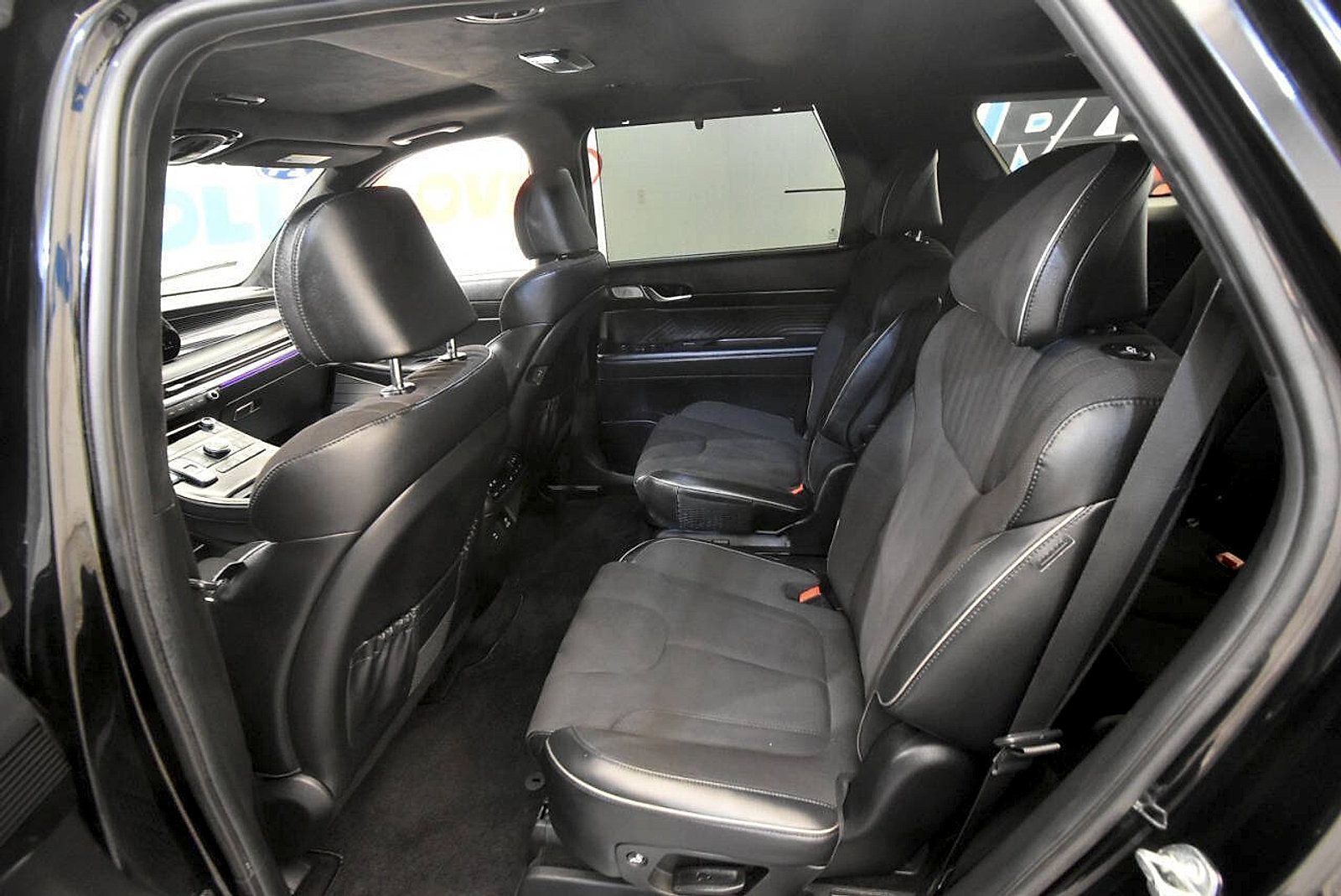 Used 2024 Hyundai Palisade Calligraphy AWD/4WD image 17