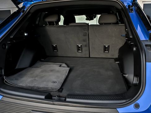 Used 2025 Chevrolet Equinox EV LT FWD image 12