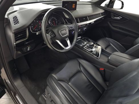 Used 2019 Audi Q7 3.0T Premium w/ Convenience Package AWD/4WD image 16