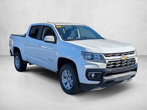 Used 2022 Chevrolet Colorado LT w/ LT Convenience Package image 3
