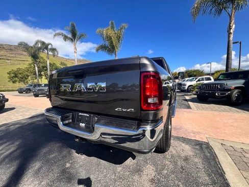 Used 2025 RAM 2500 Big Horn AWD/4WD image 10