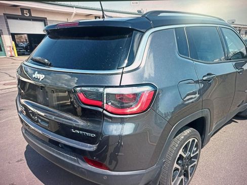 Used 2018 Jeep Compass Limited w/ Navigation Group image 5