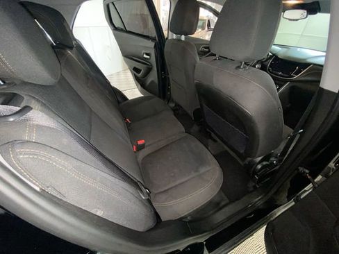 Used 2019 Chevrolet Trax LS w/ Tint and Cruise Package FWD image 32