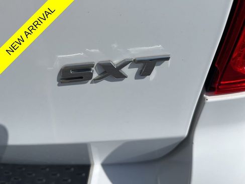 Used 2020 Dodge Grand Caravan SXT image 9