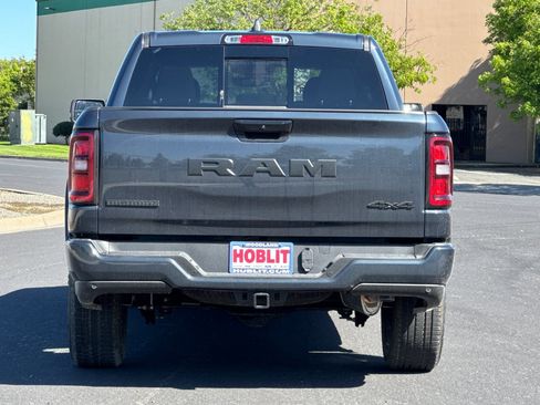New 2026 RAM 1500 4x4 Crew Cab image 4
