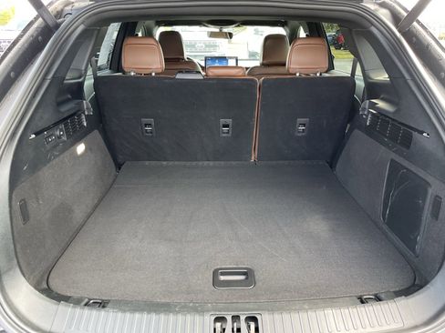 Used 2023 Lincoln Nautilus Reserve w/ Equipment Group 201A image 6