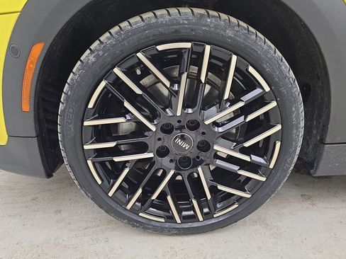 Certified 2025 MINI Cooper S image 11