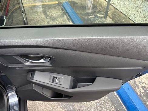 Used 2025 Honda Accord LX image 41
