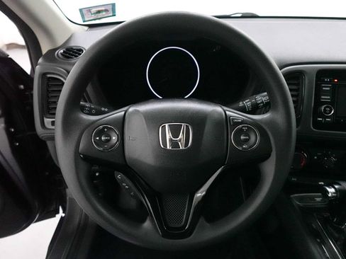 Used 2016 Honda HR-V LX image 16