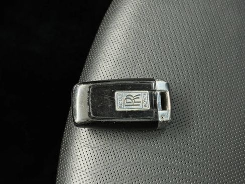 Used 2013 Rolls-Royce Ghost RWD image 97