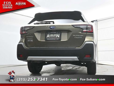 Used 2024 Subaru Outback Touring image 17