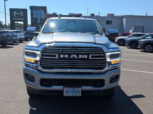 Used 2022 RAM 3500 Laramie AWD/4WD image 8