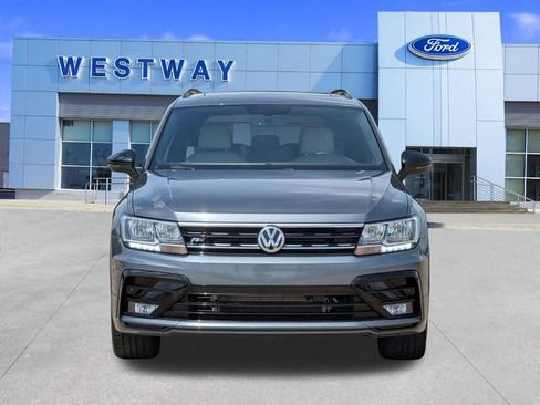 Used 2021 Volkswagen Tiguan SE R-Line FWD image 8