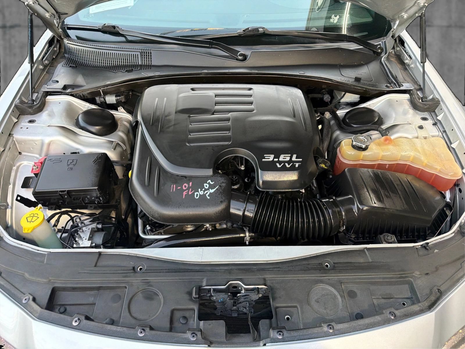 Used 2021 Chrysler 300 S RWD image 11
