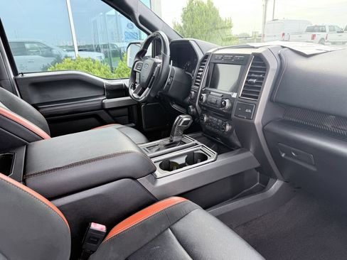 Used 2018 Ford F150 Raptor w/ Equipment Group 802A Luxury AWD/4WD image 13