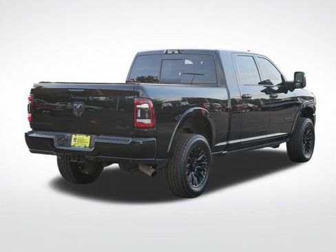 Used 2024 RAM 3500 Limited image 10