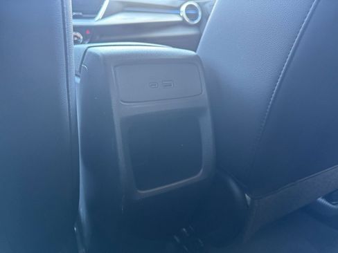 Used 2025 Chevrolet Trax LT FWD image 22