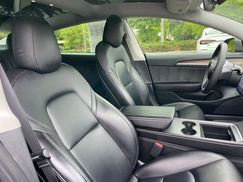 Used 2022 Tesla Model 3 Long Range AWD/4WD image 28