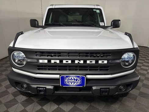 New 2026 Ford Bronco Big Bend w/ Black Diamond Package AWD/4WD image 3