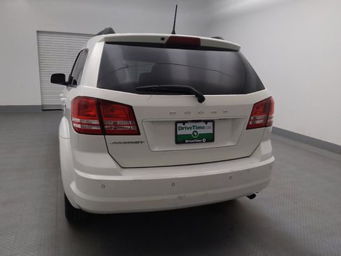 Used 2020 Dodge Journey SE w/ SE Popular Equipment Group image 6