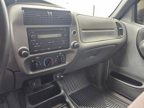 Used 2011 Ford Ranger XLT RWD image 16