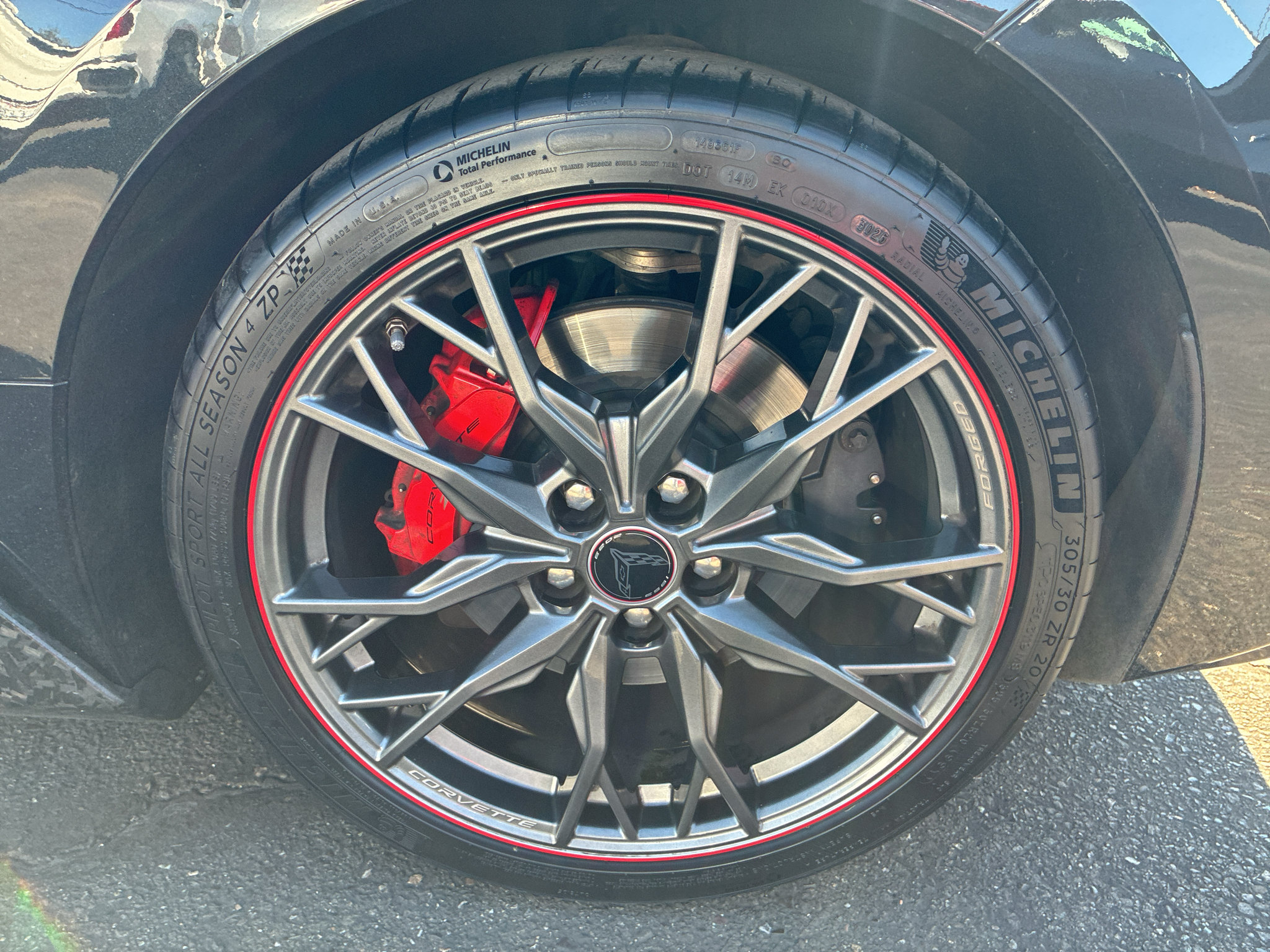 Used 2023 Chevrolet Corvette Stingray Premium Cpe w/ Z51 Performance Package RWD image 14