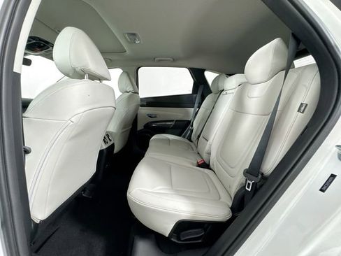 Used 2026 Hyundai Tucson SEL FWD image 41