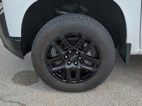 Used 2022 Chevrolet Silverado 1500 Custom Trail Boss image 33