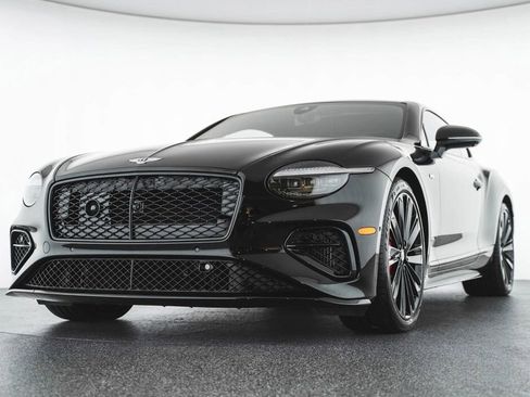 Used 2025 Bentley Continental GT Speed image 28