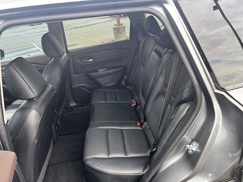 Certified 2023 Nissan Rogue SV w/ SV Premium B Package FWD image 14