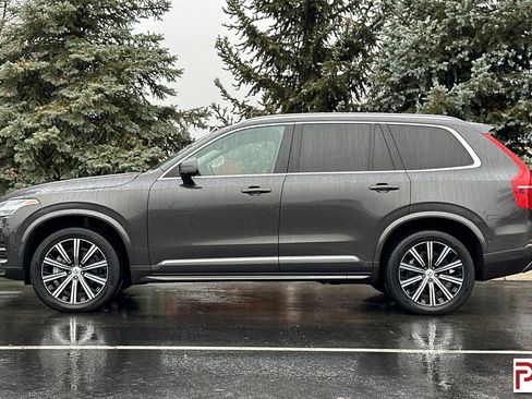 Used 2024 Volvo XC90 B6 Plus image 7