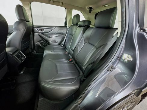 Used 2020 Subaru Forester Premium AWD/4WD image 30