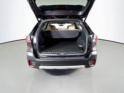 Used 2022 Subaru Outback Limited XT AWD/4WD image 18