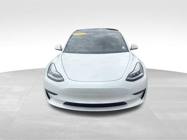 Used 2021 Tesla Model 3 Standard Range Plus RWD image 6