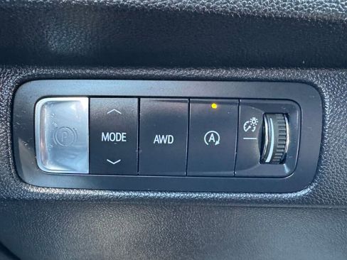 Used 2025 Chevrolet Traverse Z71 w/ Enhanced Driving Package image 30