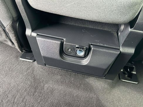 Used 2025 Ford F250 XLT image 15