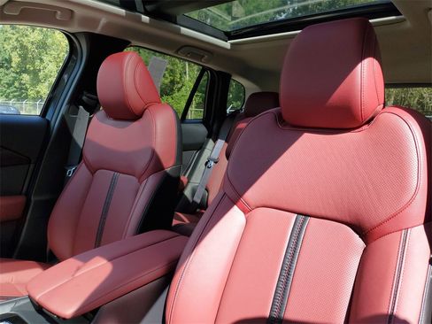 New 2025 MAZDA CX-50 AWD 2.5 Hybrid w/ Weather Package image 13