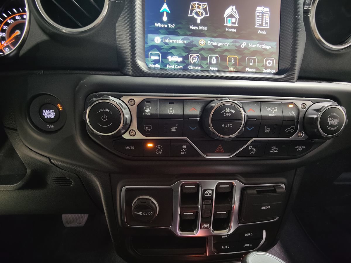 Used 2021 Jeep Gladiator Overland w/ Popular Equipment Package AWD/4WD image 43