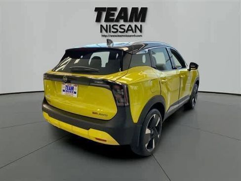 New 2025 Nissan Kicks SR image 32