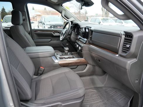 Used 2024 GMC Sierra 1500 Elevation w/ Preferred Package image 14