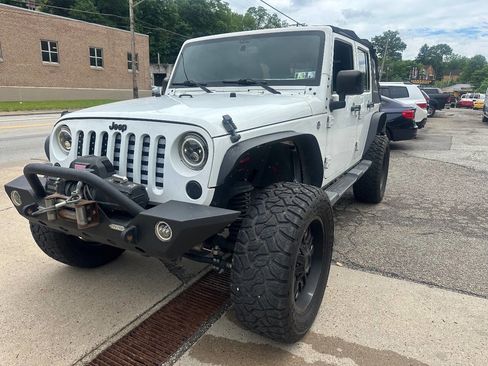 Used 2016 Jeep Wrangler Unlimited Sport w/ Quick Order Package 24S AWD/4WD image 4