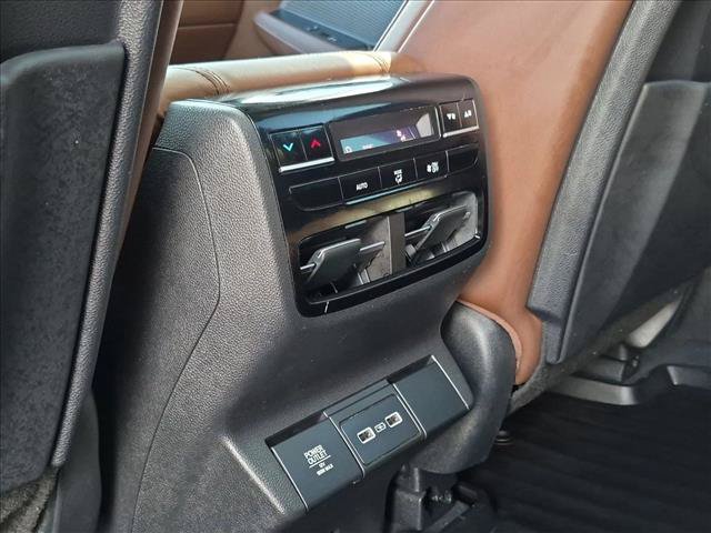 Used 2024 Acura MDX w/ Technology Package FWD image 7