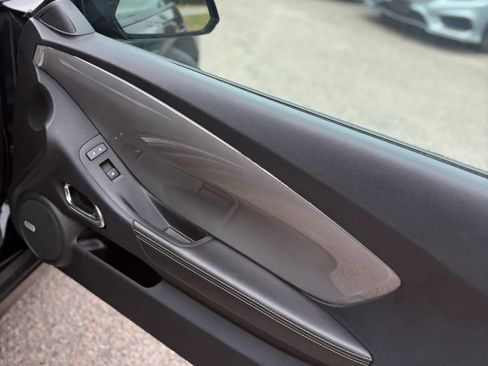 Used 2013 Chevrolet Camaro SS RWD image 25