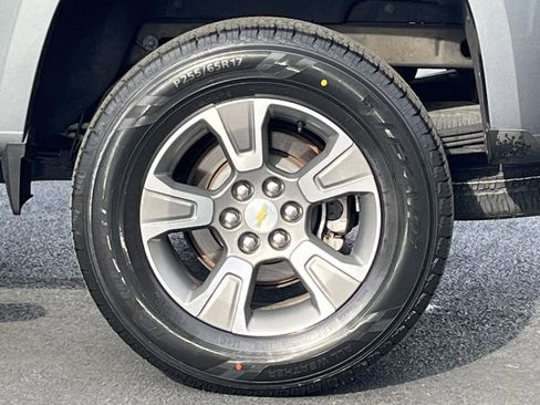 Used 2018 Chevrolet Colorado Z71 image 30