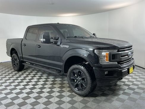 Used 2018 Ford F150 XLT w/ Equipment Group 302A Luxury image 3