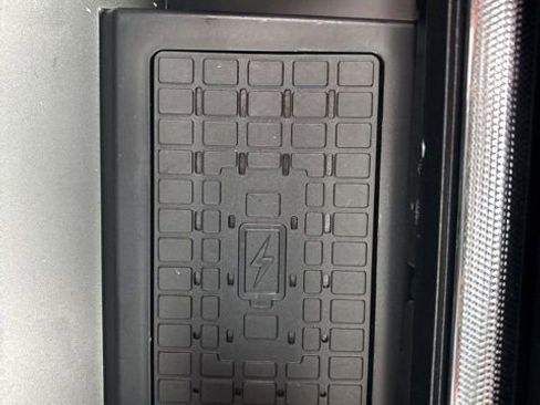 Used 2024 Ford F150 Platinum w/ Equipment Group 702A High image 19